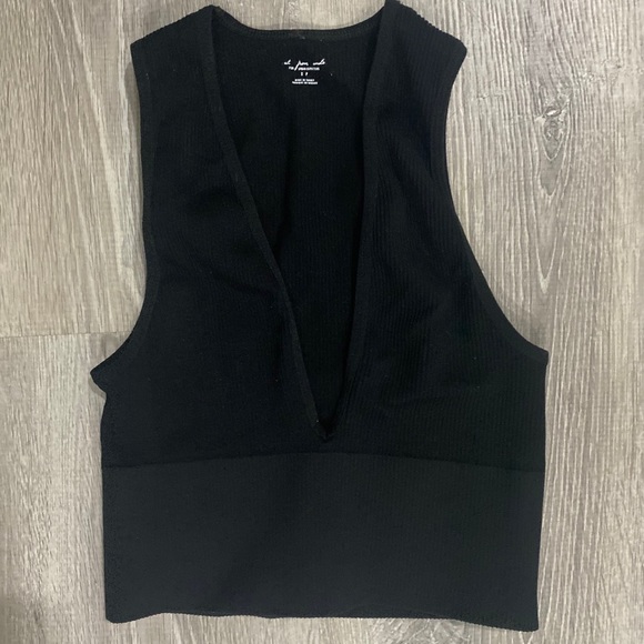 Urban Outfitters Other - Urban Outfitters plunge top